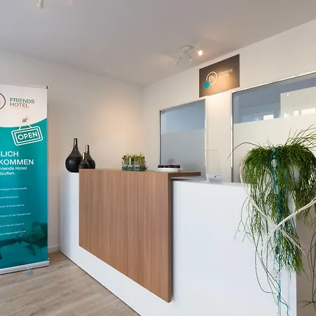 Friends מלון באד זאלצפלן