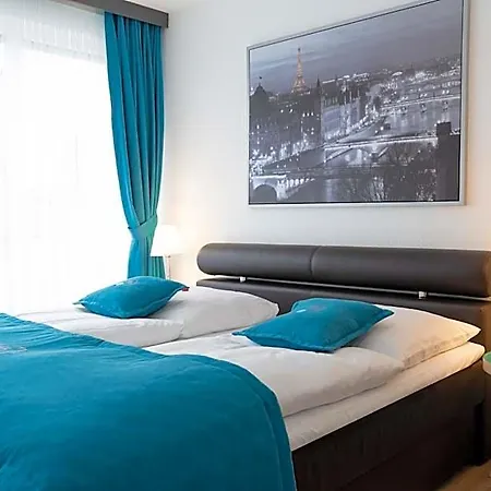 Hotel Friends 4*