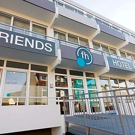 Friends 4*