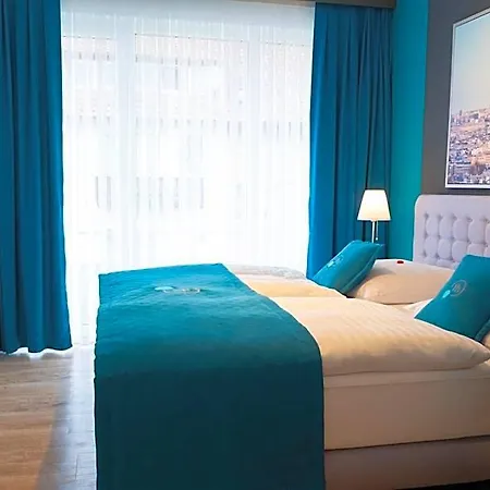 Friends Hotel