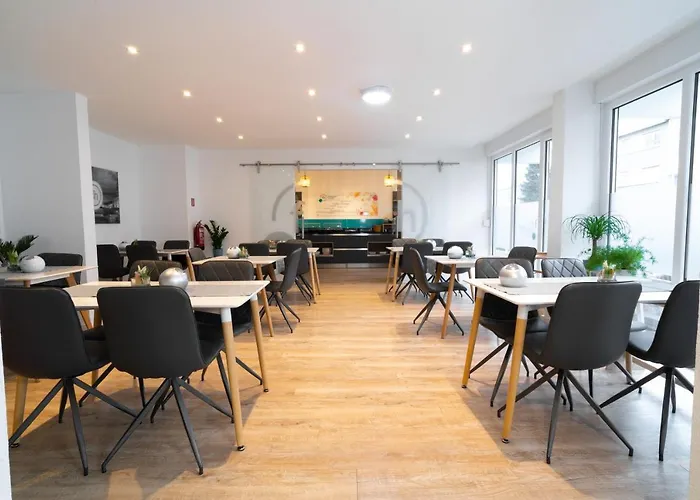 Friends Отель 4*