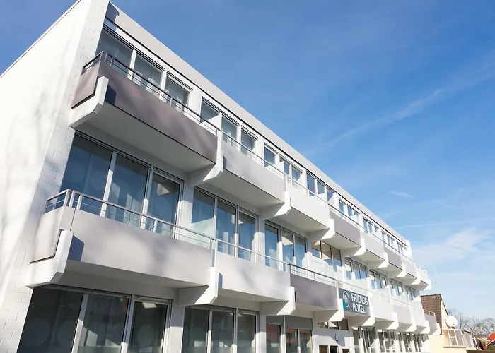 Hotel Friends 4*